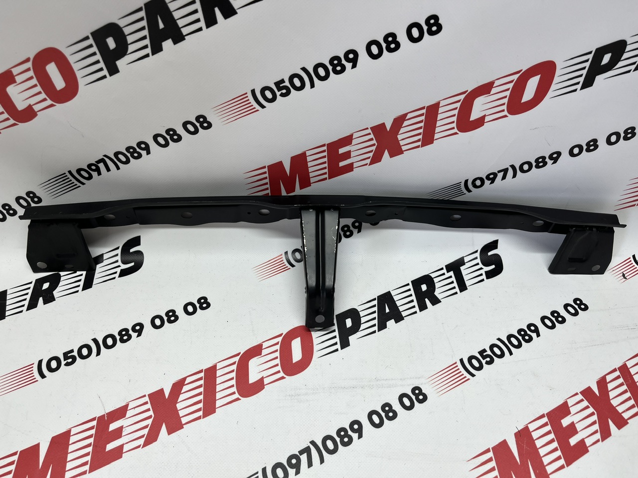 Кріплення переднього бампера центр Mitsubishi ASX 2013-2019 (6400C966), аналог