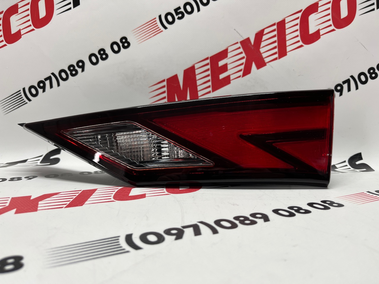 Фонарь задний внутренний правый Nissan Sentra 2019-(26554-6LB0A), аналог