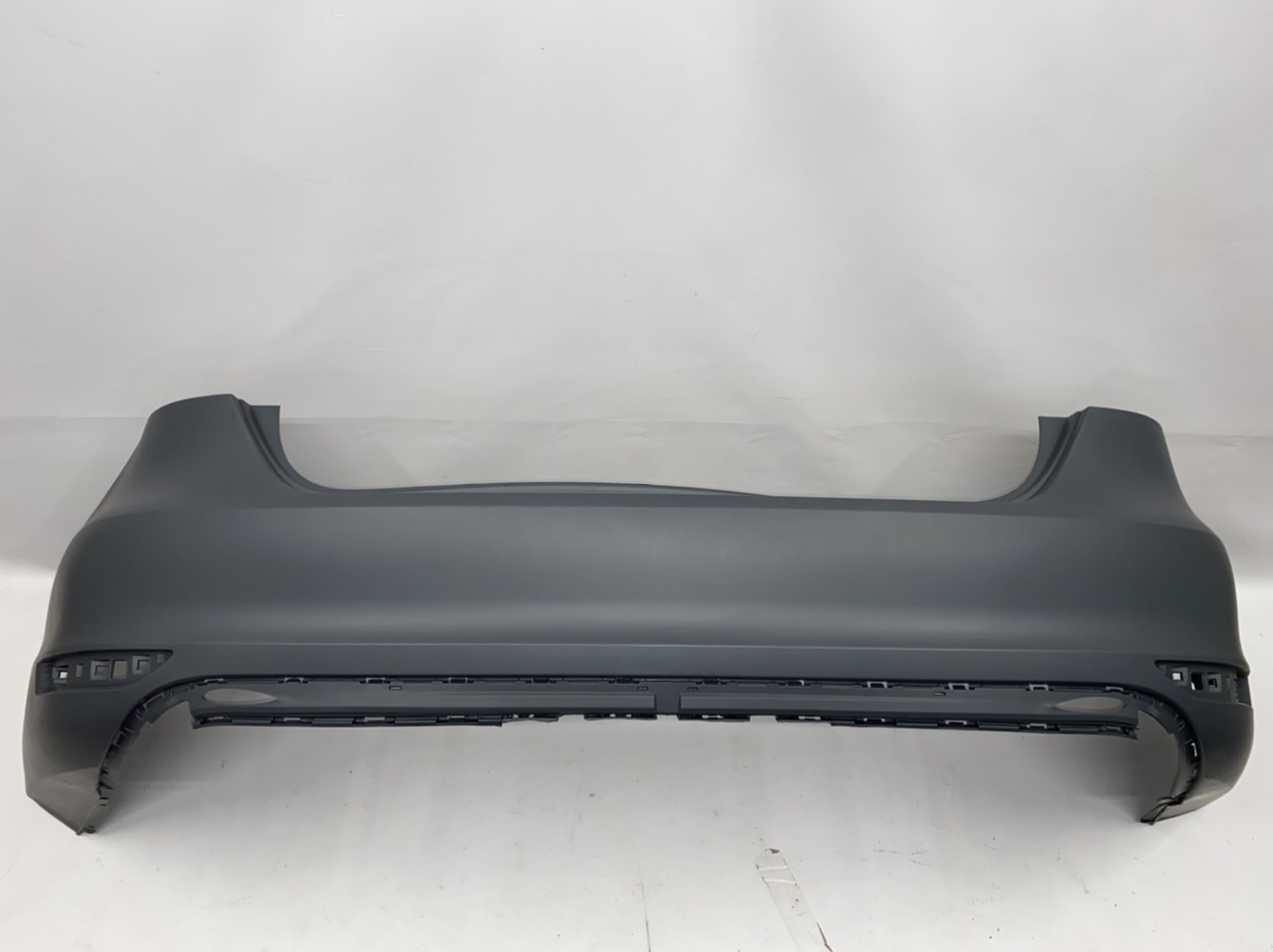 Бампер задний EU Volkswagen Jetta 2011-2015 (5C6807421GRU), аналог
