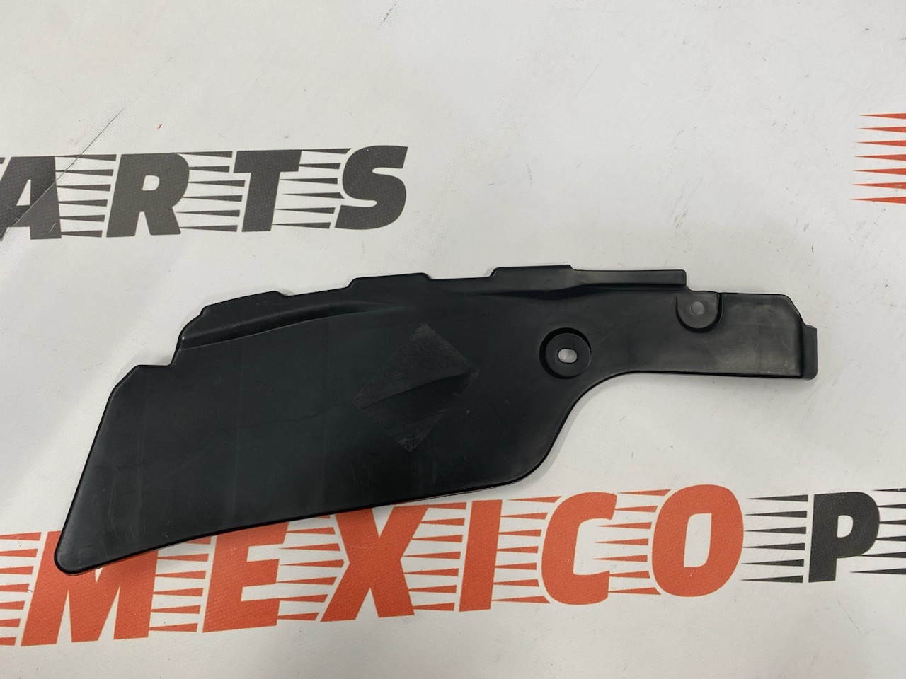 Продолжение заднего подкрылка правое Nissan Sentra 2012-2016 (78818-3sg0a), аналог