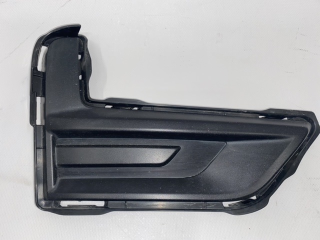 Заглушка противотуманной фары правая Nissan X-Trail (Rogue) 2017-2020 (62256-6FL0A), аналог