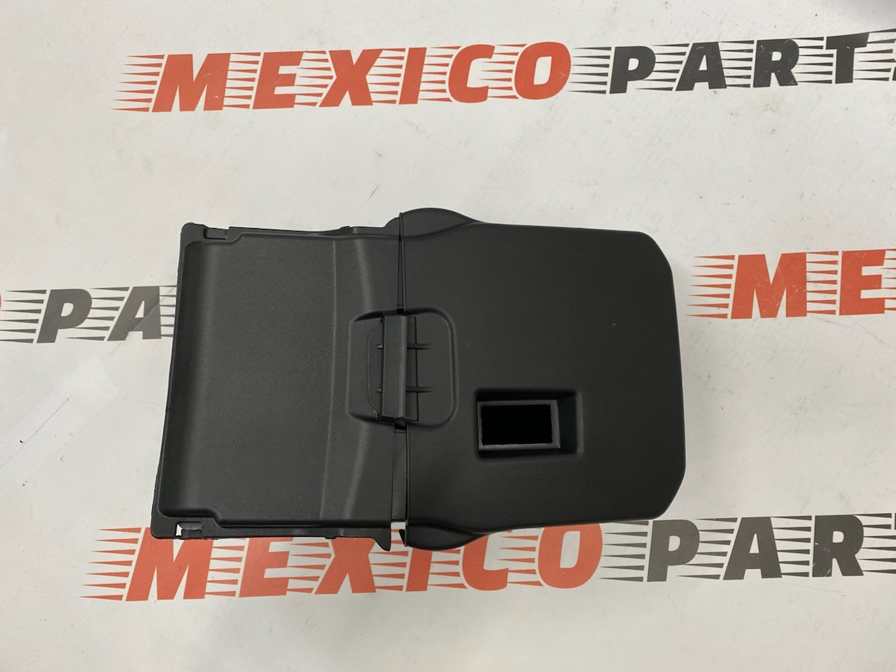 Полка акумулятора в сборе Ford Escape(Kuga) 2013- 2019 (AM5Z-10732-C), аналог