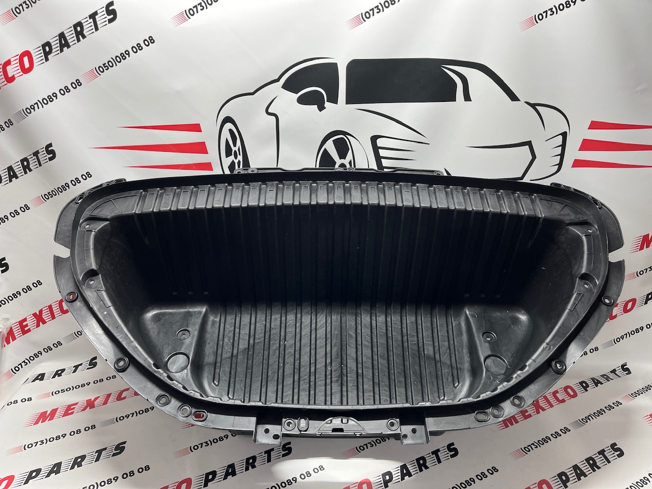 Корито - підкапотний бокс Tesla Model X 2022-2023 (1607186-00-B), аналог