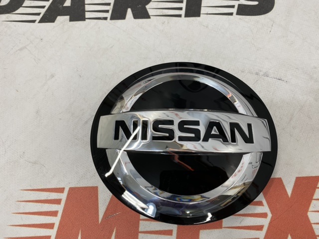 Значок решетки радиатора Nissan Altima 2019-(62889-6CA0A), аналог