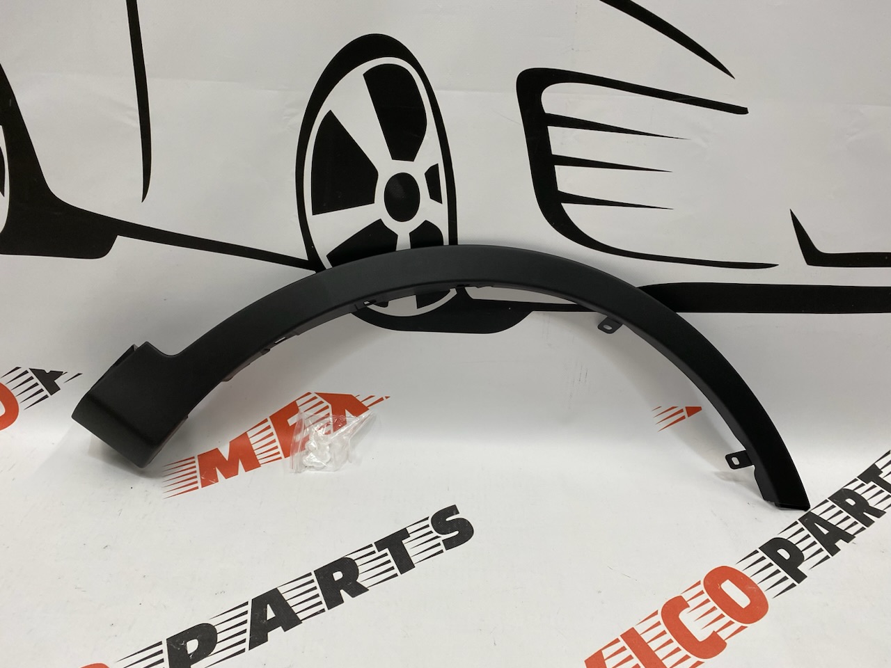 Арка крила передня права  USA Toyota RAV-4 2013-2015  (75601-0R060), аналог
