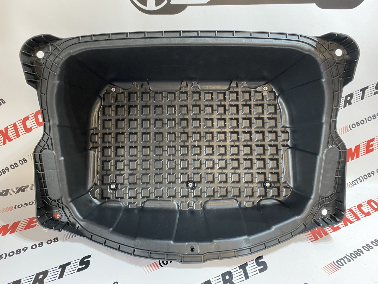 Багажник (корито) -корпус заднього багажника Tesla Model Y 2020-2024 (150865600d), аналог