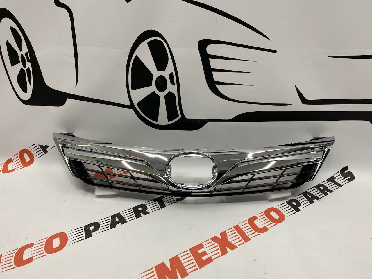 Решётка радиатора LE Toyota Camry 2012-2014 (5310106350), аналог