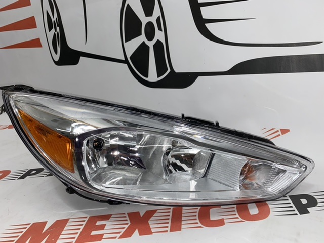 Фара правая белая жёлтый работающий катафот USA Ford Focus 2015- 2018 (F1EZ-13008-A), аналог