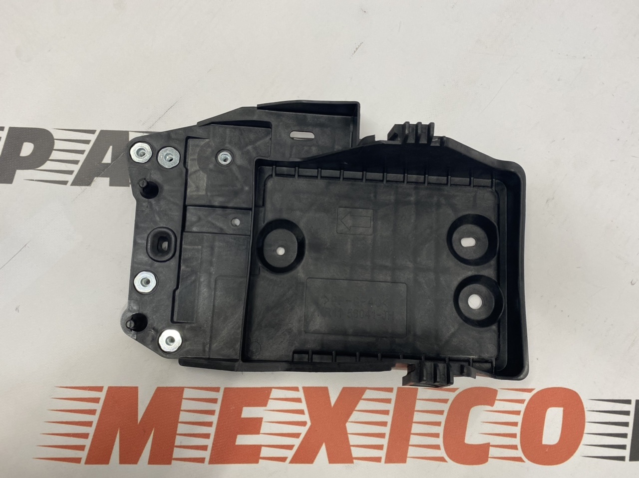 Поддон аккумулятора Mazda 3 2013-2018 (B45A56040A), аналог