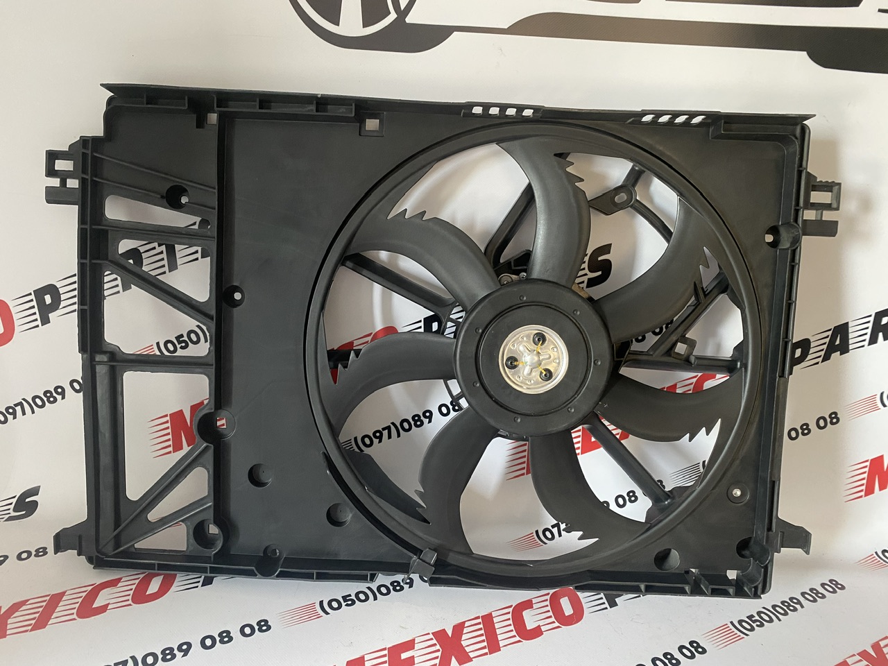 Дифузор у зборі 2.5 USA Toyota Camry 2018-2024 (16360-F0010), аналог