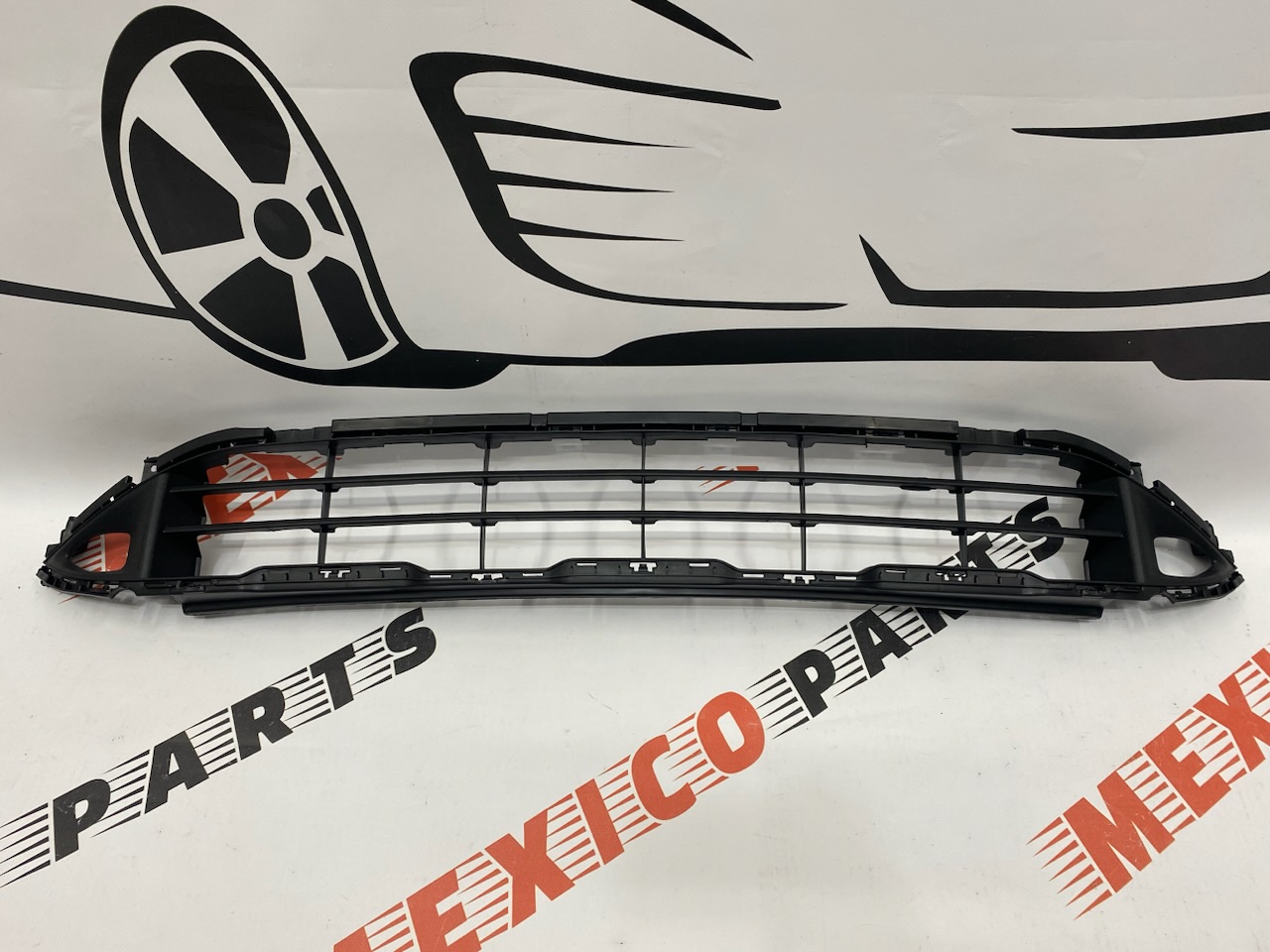 Решетка переднего бампера Nissan X-Trail(Rogue) 2021- 2023 (62254-6RR0A), аналог