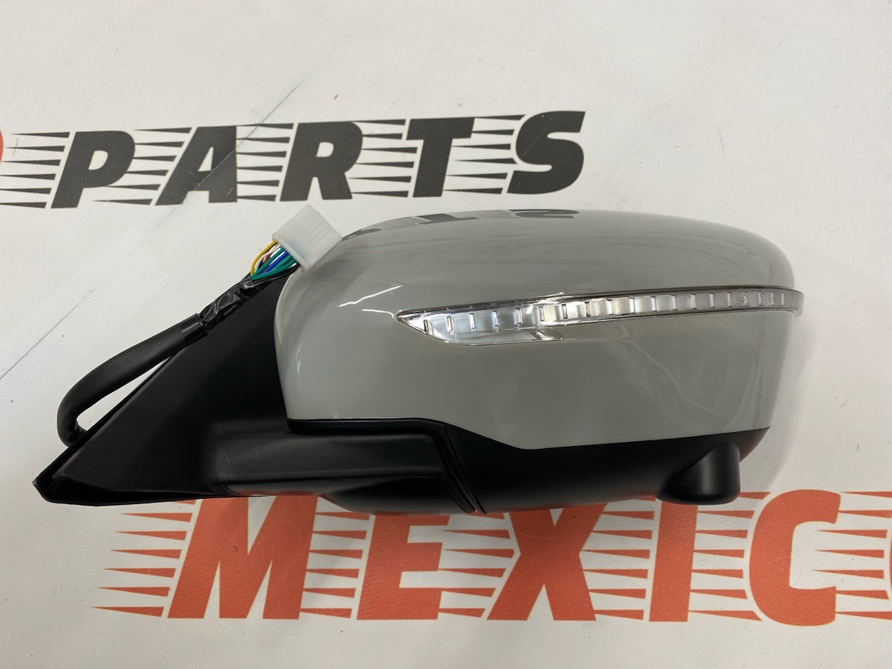 Зеркало левое 13 pin с камерой Nissan X-Trail(Rogue) 2014-2020 (96302-6FL0A), аналог