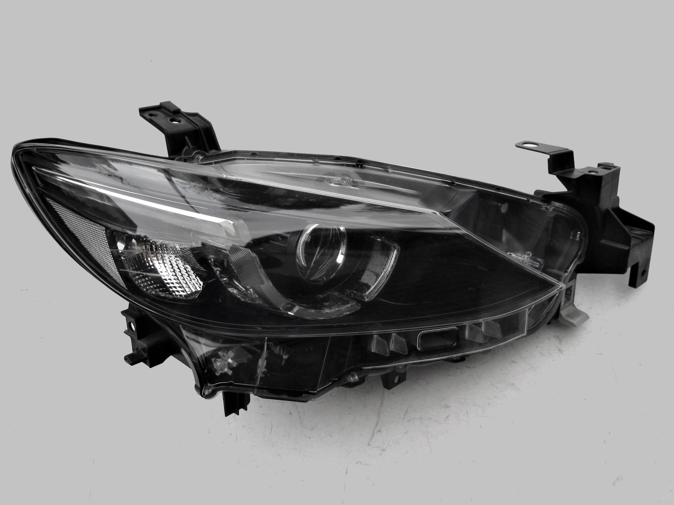 Фара без автокоректеровки  (без AFS) FULL LED правая  Mazda 6 2017-2018 (GMN351041D), аналог