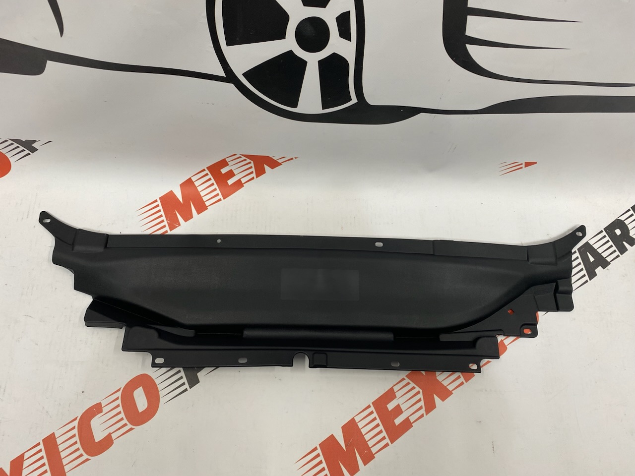 Накладка замка капота Ford Fusion 2013-2019 (DS73-16613-AF), аналог