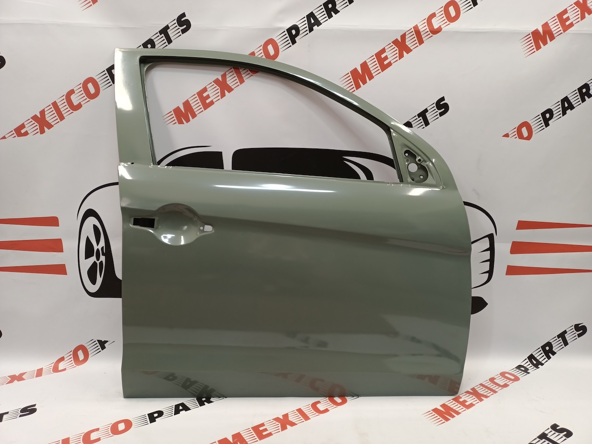 Двері передні праві Mitsubishi  ASX 2011-2019 (5700C210), аналог