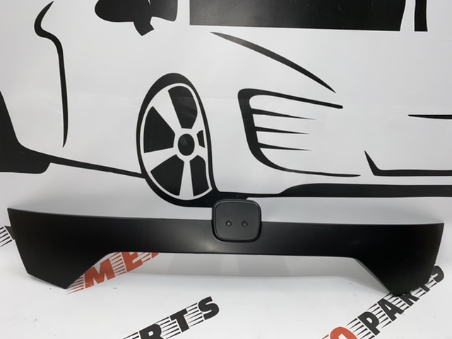 Накладка на крышку багажника Honda Civic 2016-2020 (74890-TBA-A11ZA), аналог