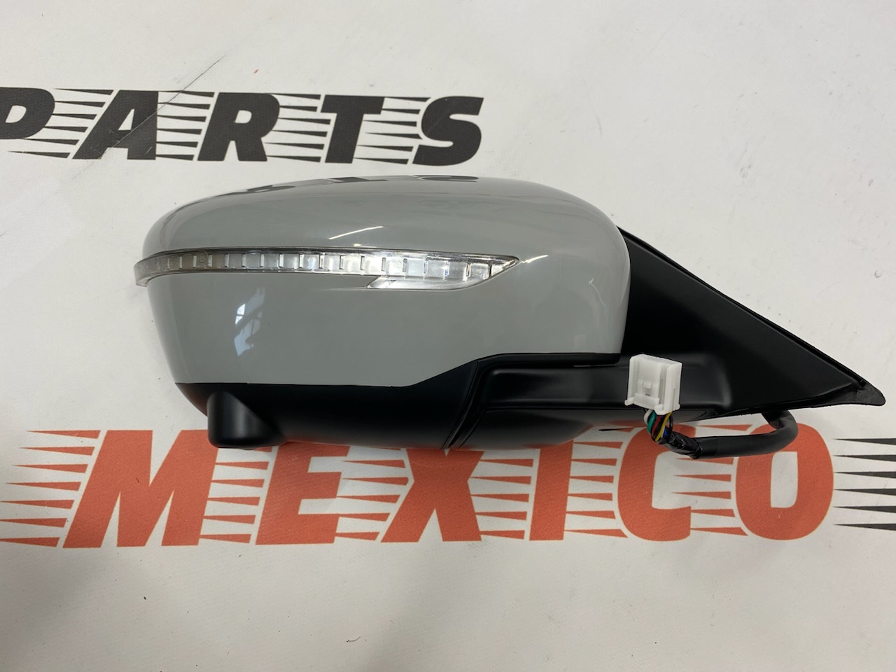 Зеркало правое 13 pin с камерой Nissan X-Trail(Rogue) 2014-2020 (96301-6FL0A), аналог
