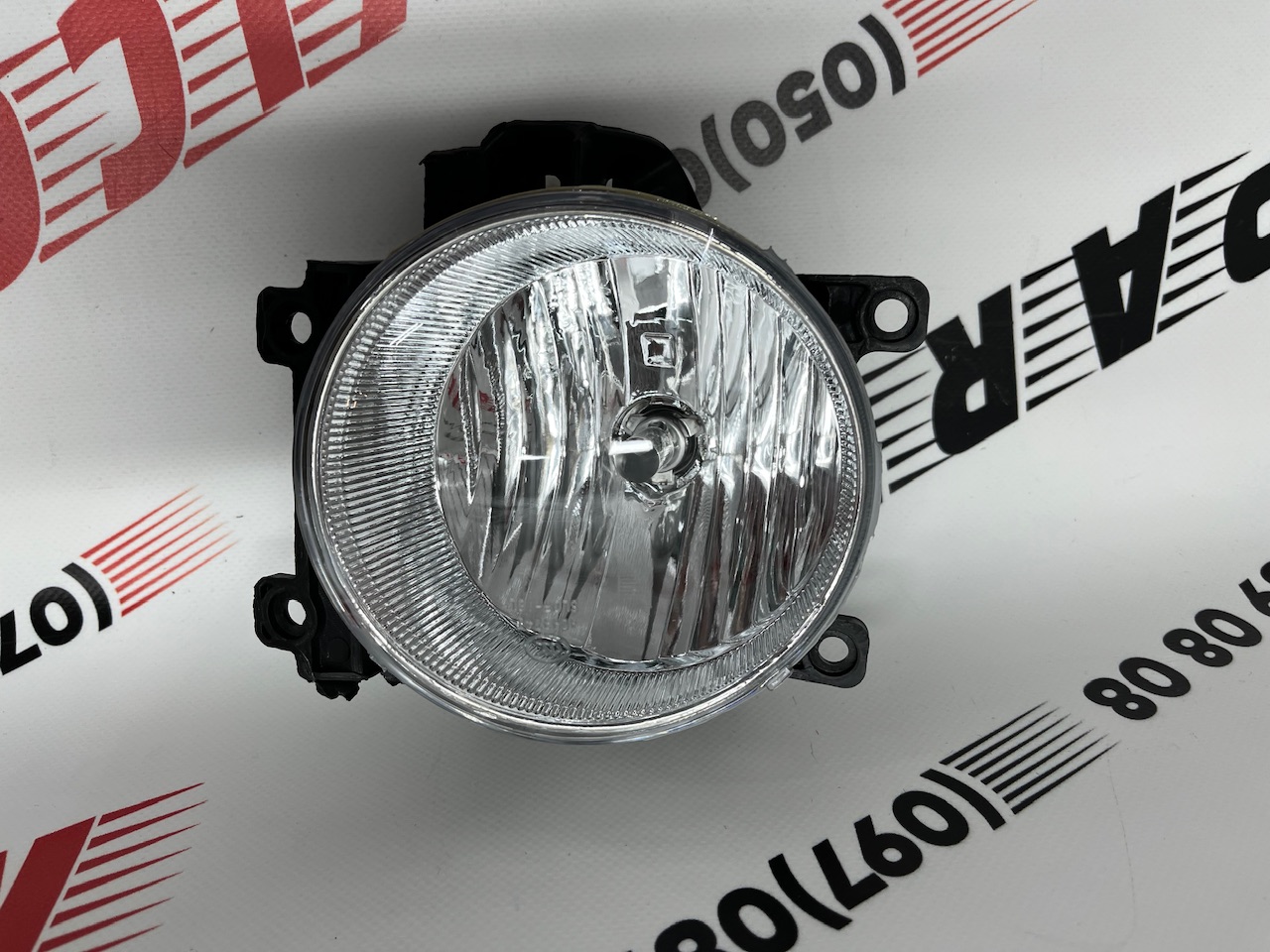 Противотуманная фара правая USA Toyota RAV-4 2014-2015 (8121002110), аналог