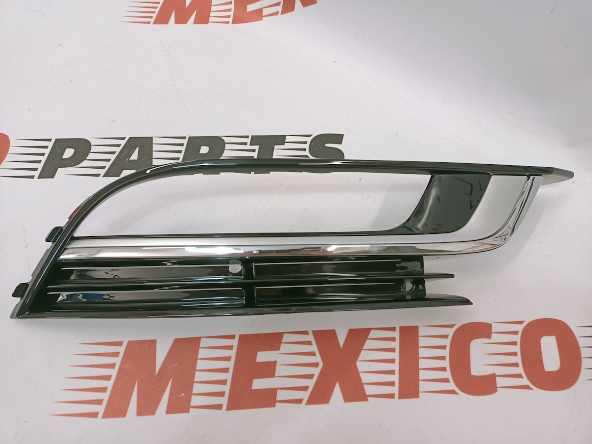 Рамка противотуманной фары правая Volkswagen Passat CC 2013-2018 (3C8854662041), аналог