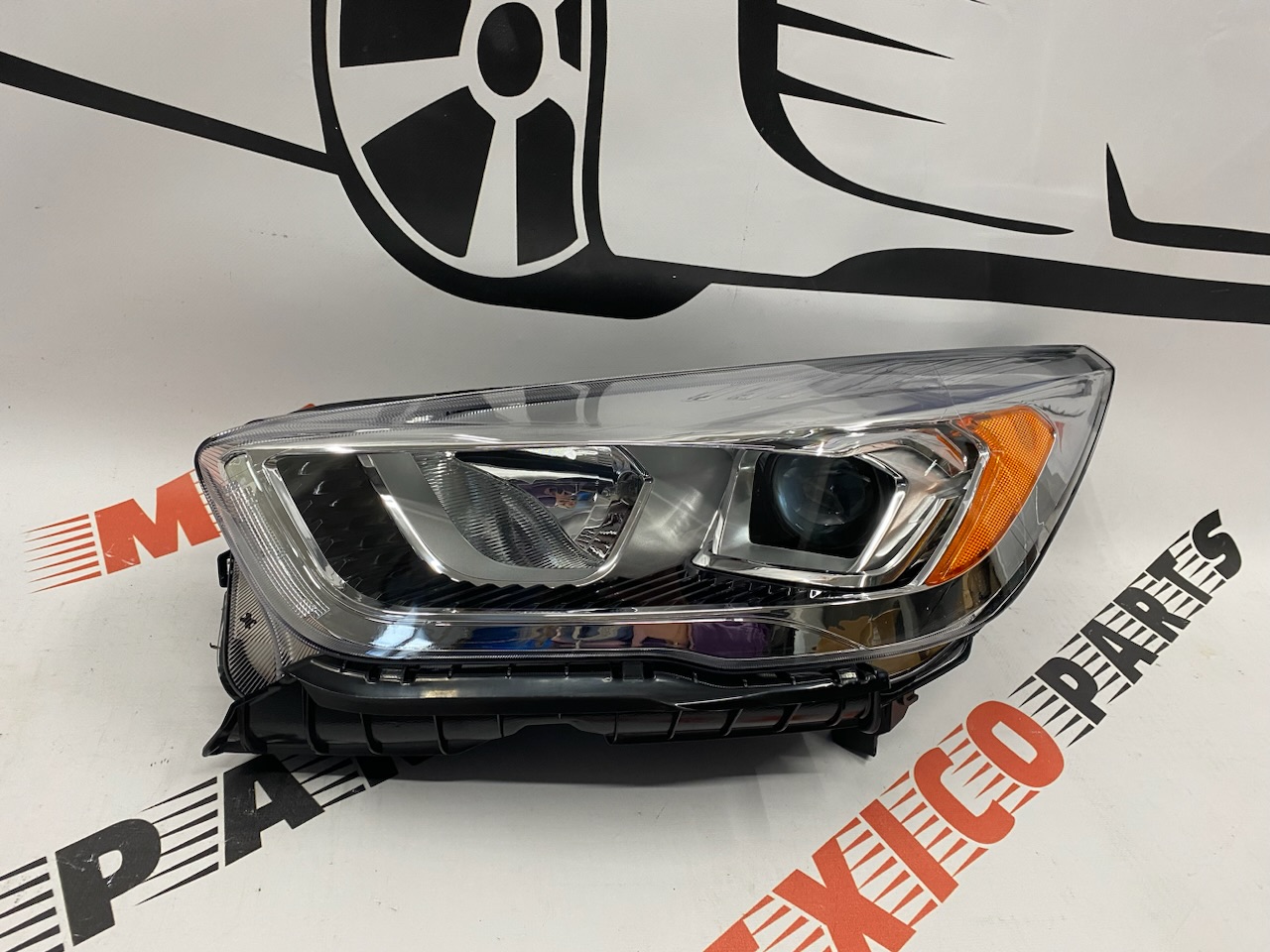Фара левая с работающим катафотом Ford Escape(Kuga) 2017- 2019 (CJ5Z-13008-D2), аналог