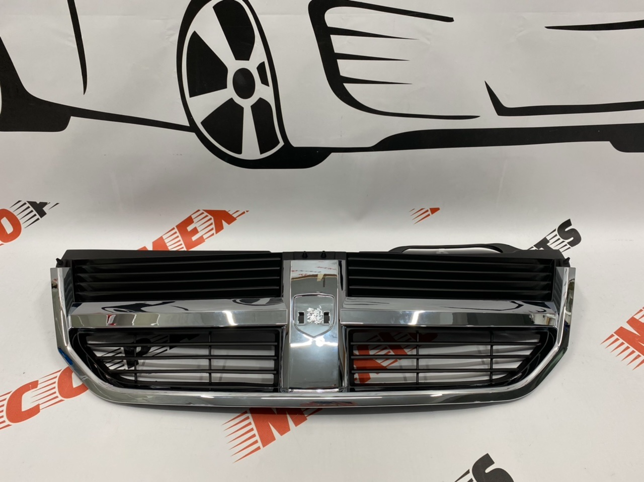 Решетка черная с хромом   Dodge Journey 2008-2011 (1BG84SZ0AE), аналог