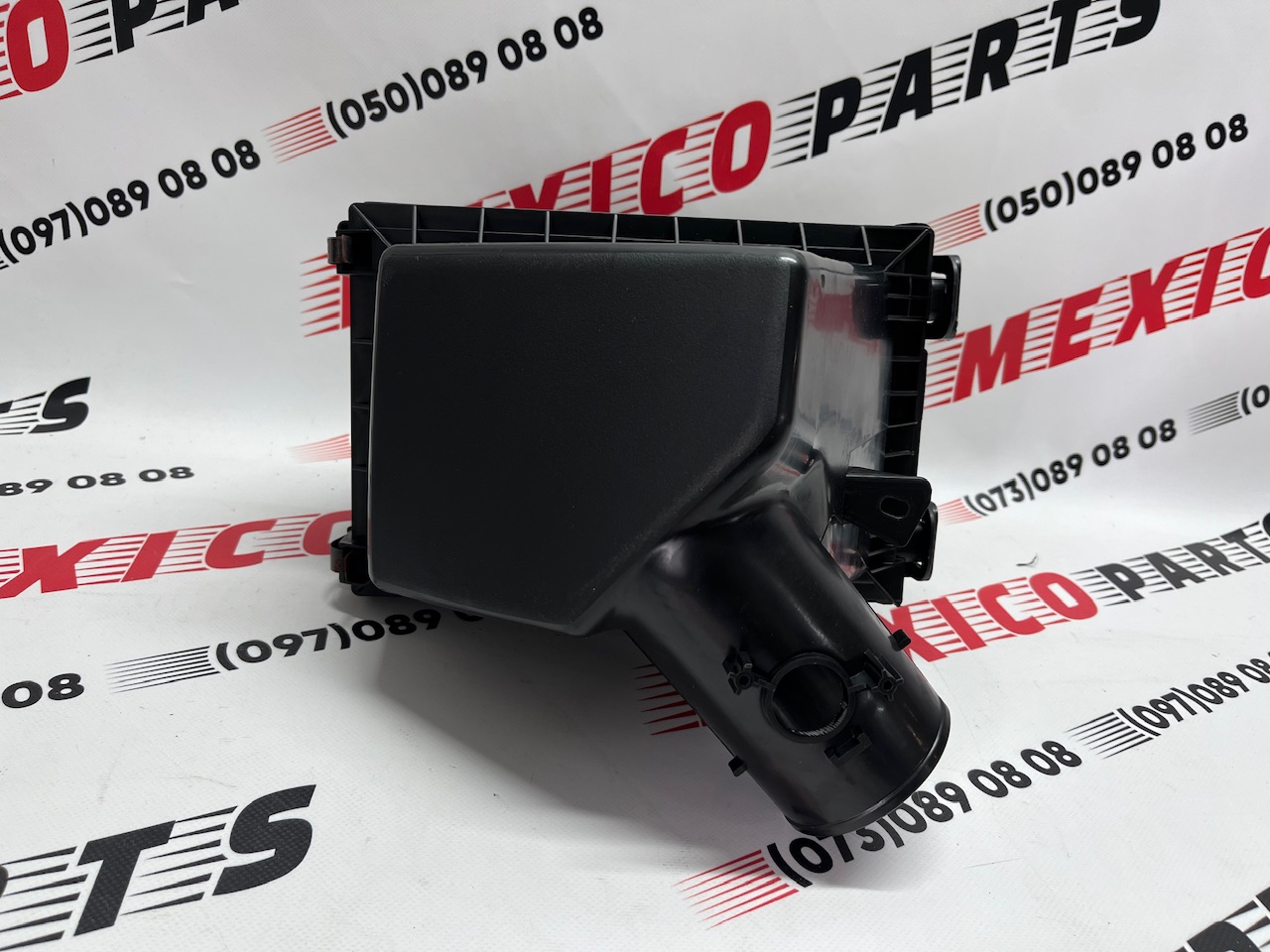 Корпус повітряного фільтру Toyota RAV-4 2013-2018 (177000V140), аналог