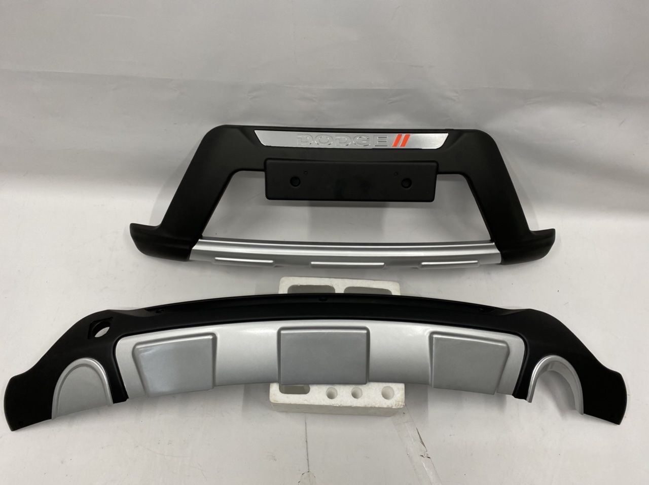 Комплект накладок на бампера Dodge Journey 2011-2021 (TUNINGJ1), аналог