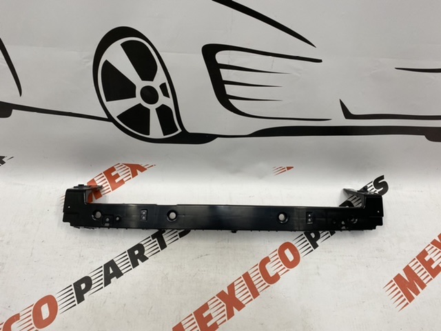 Кронштейн решетки радиатора Ford Escape(Kuga) 2013- 2019 (HJ5Z-8A284-A), аналог
