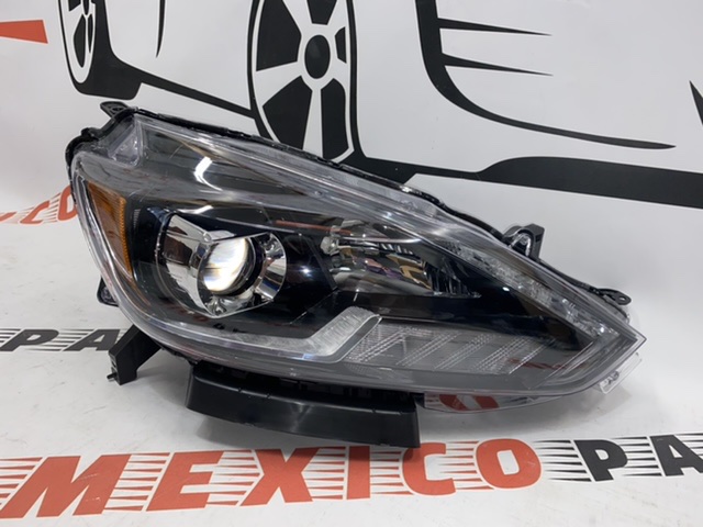 Фара правая LED Nissan Sentra 2016-2018 (26010-3YU5A), аналог