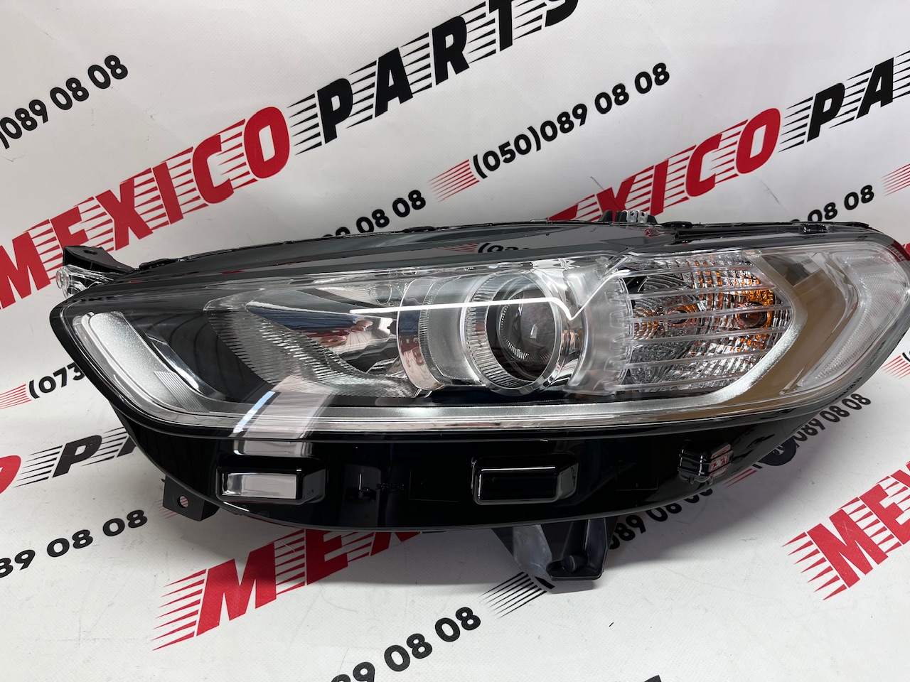 Фара левая с белым катафотом Ford Fusion 2013-2016 (5283611), аналог