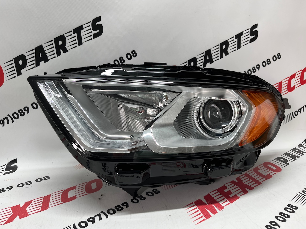Фара левая Ford EcoSport 2018-2021 (GN1Z13008CY), аналог