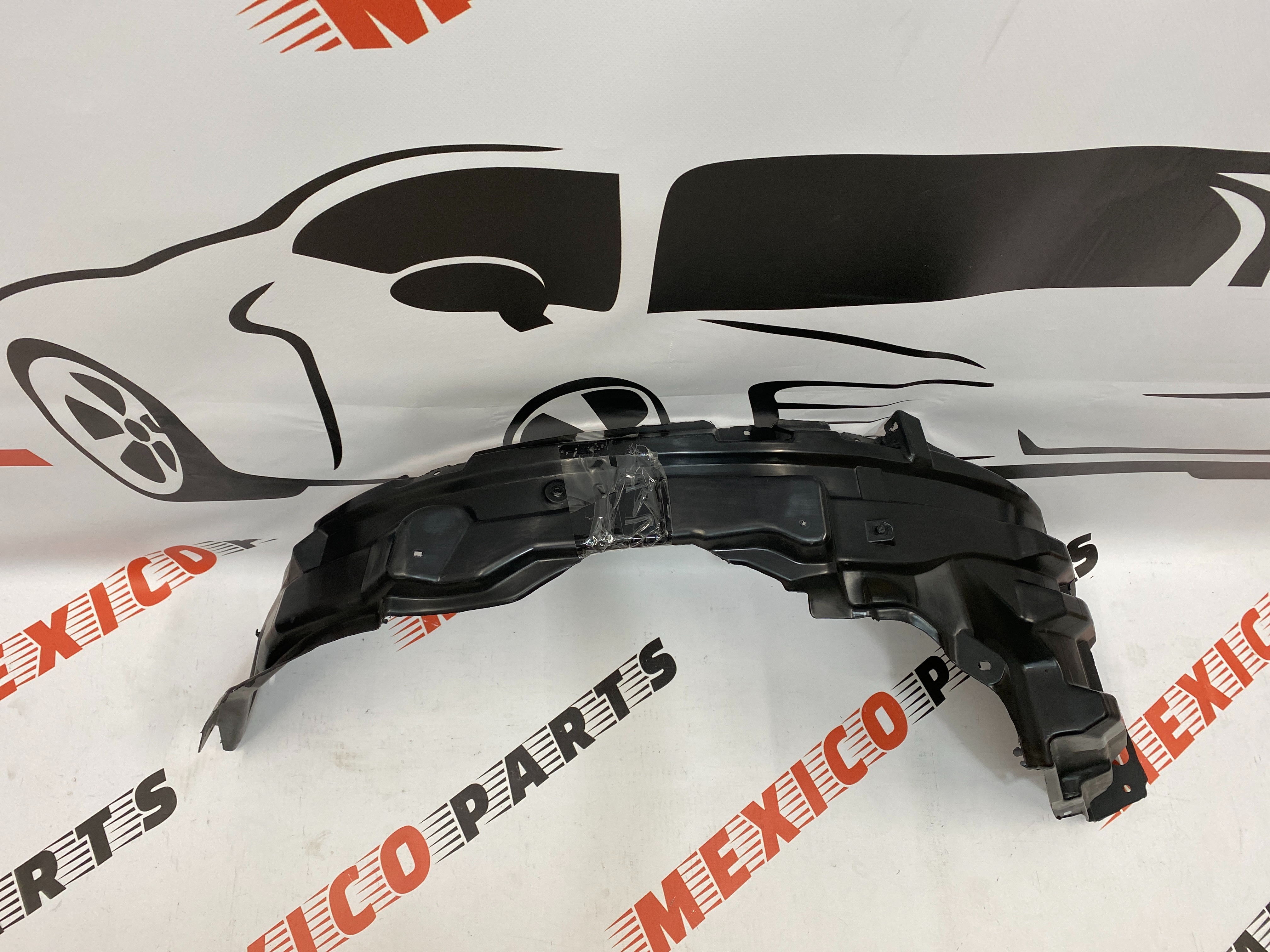 Підкрилок (локер) передній правий  Mitsubishi ASX 2020- (5370C176), аналог