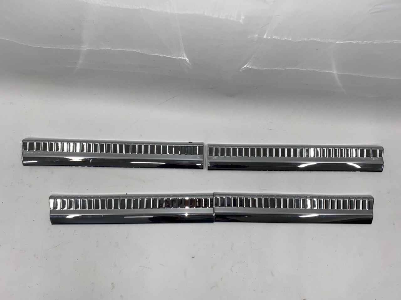 Накладки на пороги хром Dodge Journey 2011-2021 (TUNINGJ5), аналог