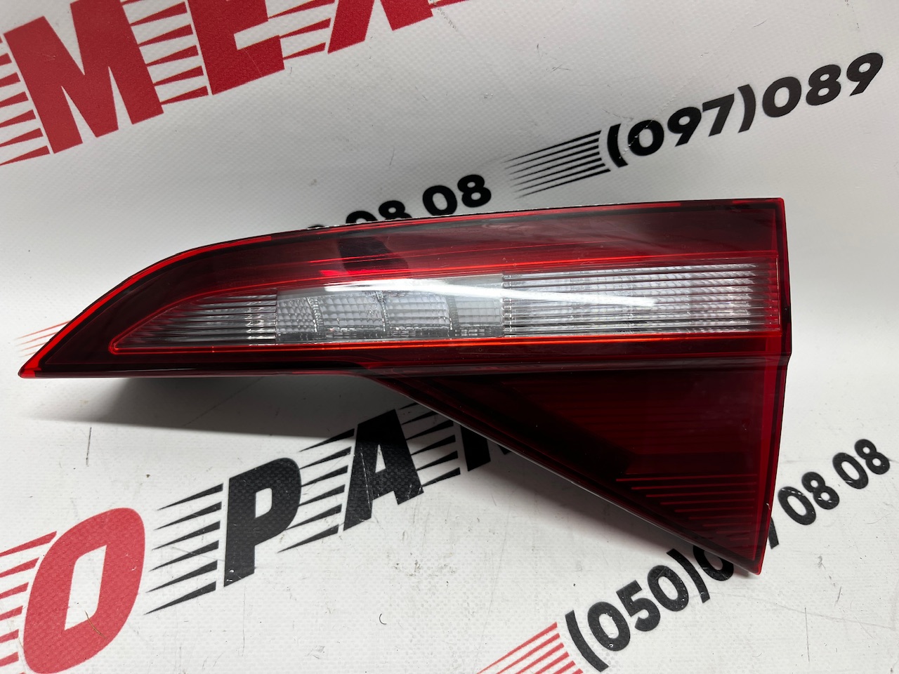 Фонарь в крышку правый  Volkswagen Jetta 2019-2020 (17A945094), аналог