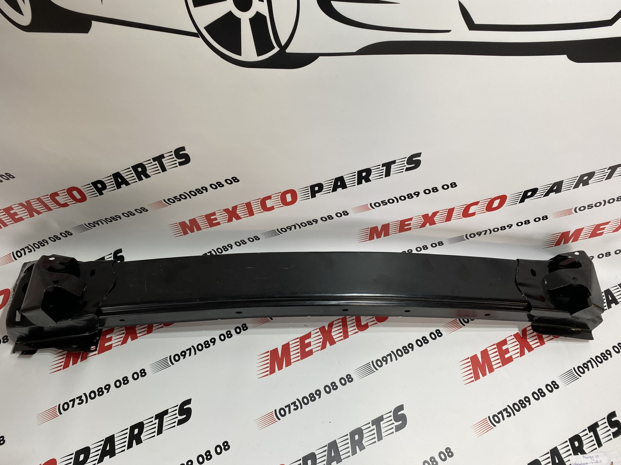 Підсилювач переднього бампера Toyota Camry 2015-2017 ( 5202106130), аналог