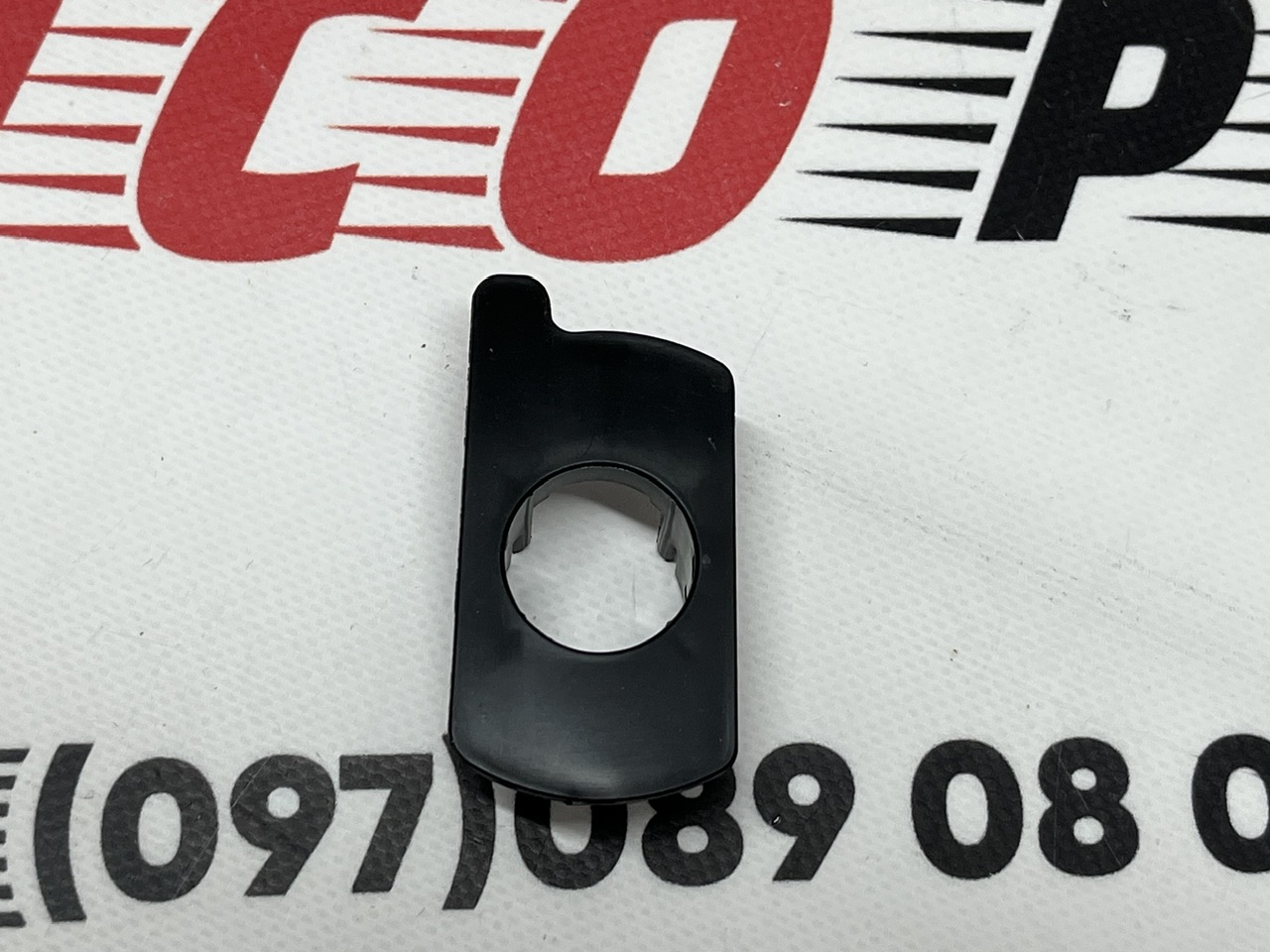 Кріплення парктроніка S2 Tesla Model 3 (1088437-00-A), аналог