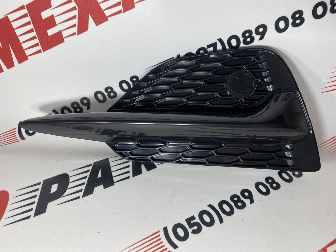 Заглушка противотуманной фары левая Nissan Qashqai 2019-  (62257HV10A), аналог