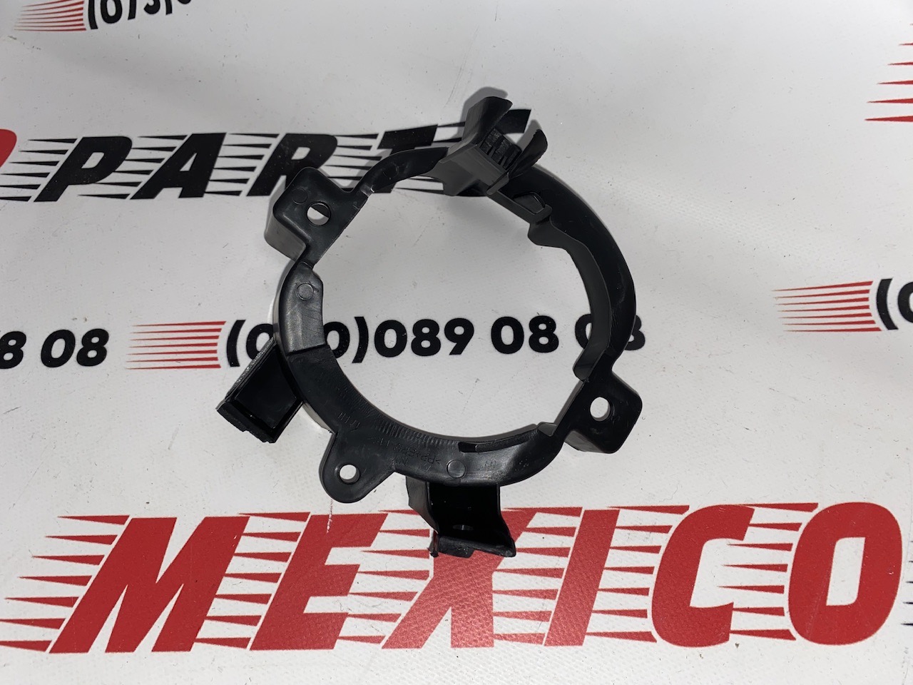 Крепление противотуманной фары левое Nissan QASHQAI 2007-2013 (26915JD000), аналог