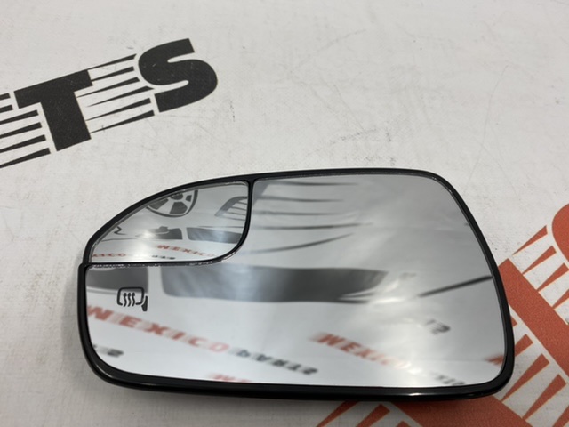 Стекло-вкладыш зеркала левого с подогревом Ford Fusion 2013-2020 (DS7Z-17K707-E), аналог