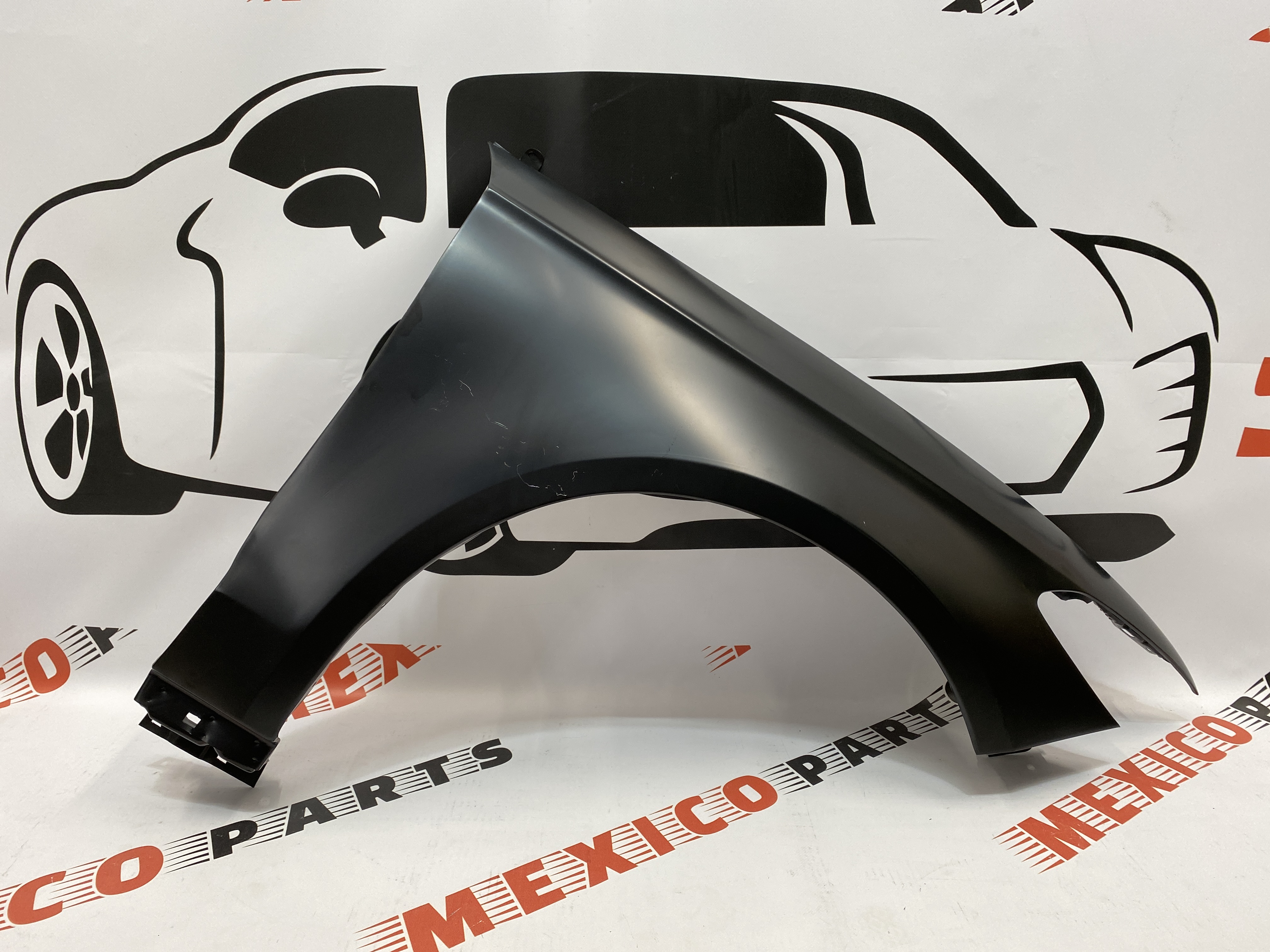 Крыло переднее правое поврежденное Ford Fusion 2013-2016 (DS7Z-16005-A), аналог