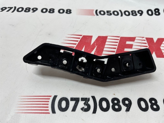 Крепление переднего бампера правое Ford Maverick 2022-2024 (NZ6Z17C947A), аналог