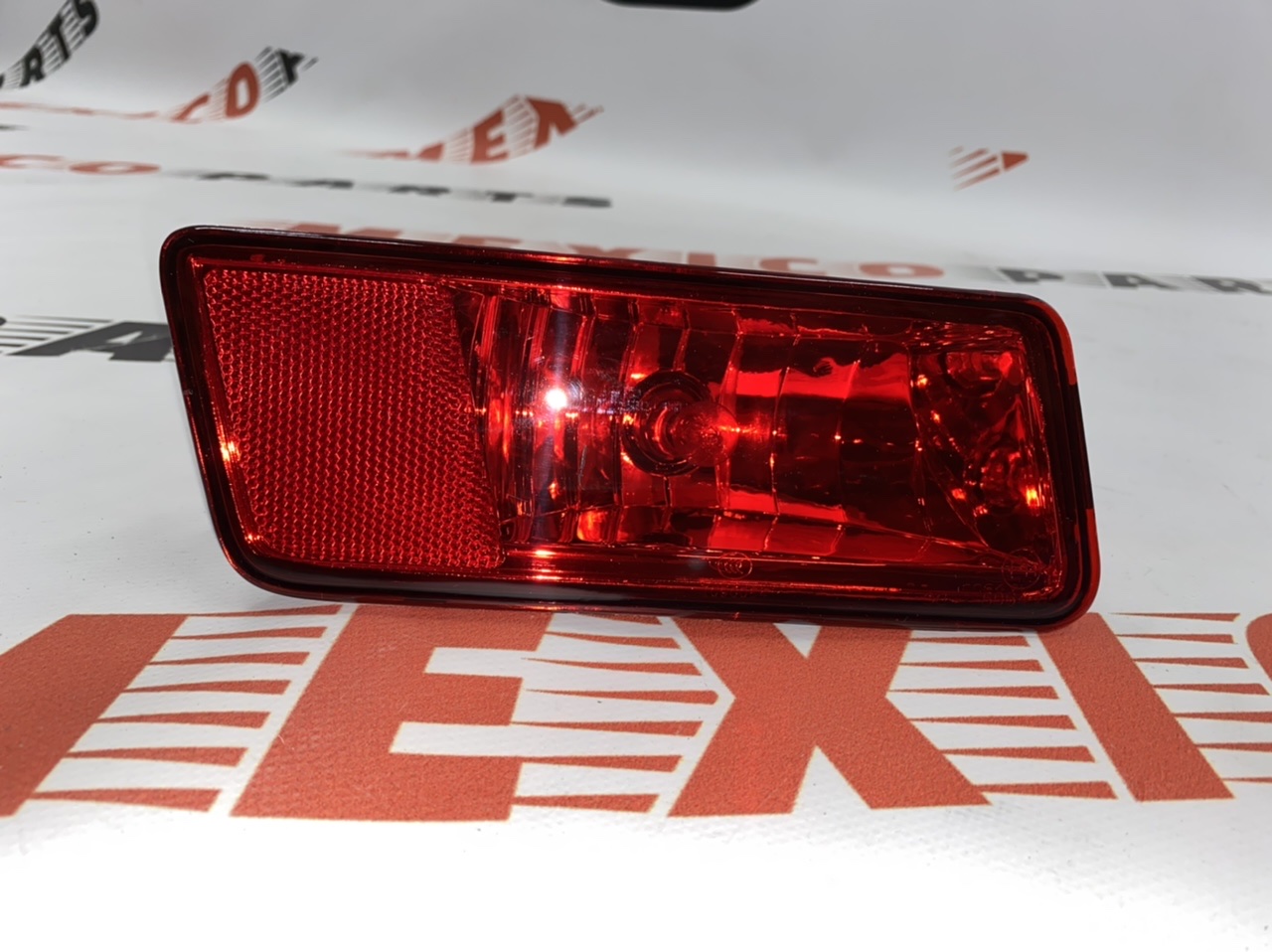 Катафот левый Dodge Journey 2008-2011  (5178273AB), аналог