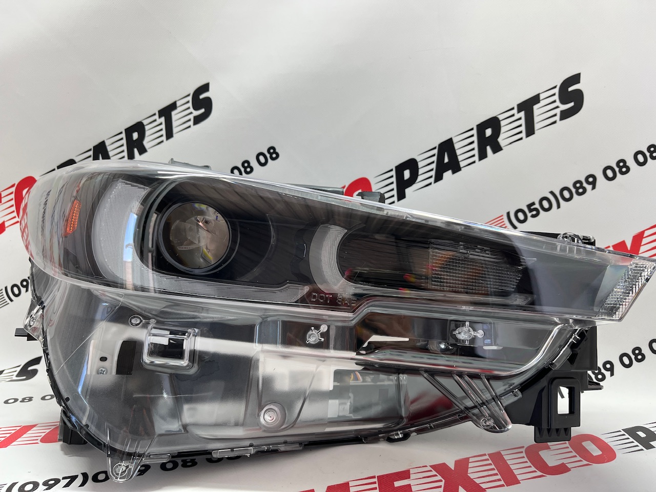 Фара права USA з ДХО Mazda CX5 2023-, аналог