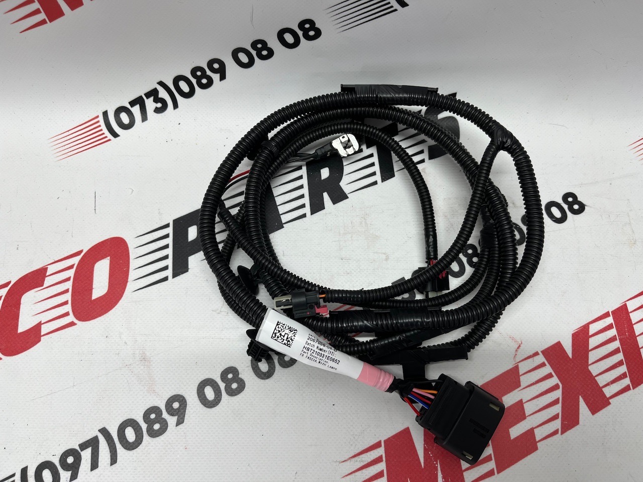 Проводка переднього бампера Tesla Model 3 2024- (2067958-04-С), аналог