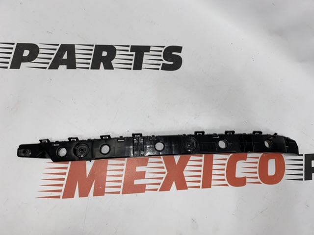 Крепление заднего бампера левое Nissan X-Trail(Rogue) 2014-2020 (85221-4BA0A), аналог