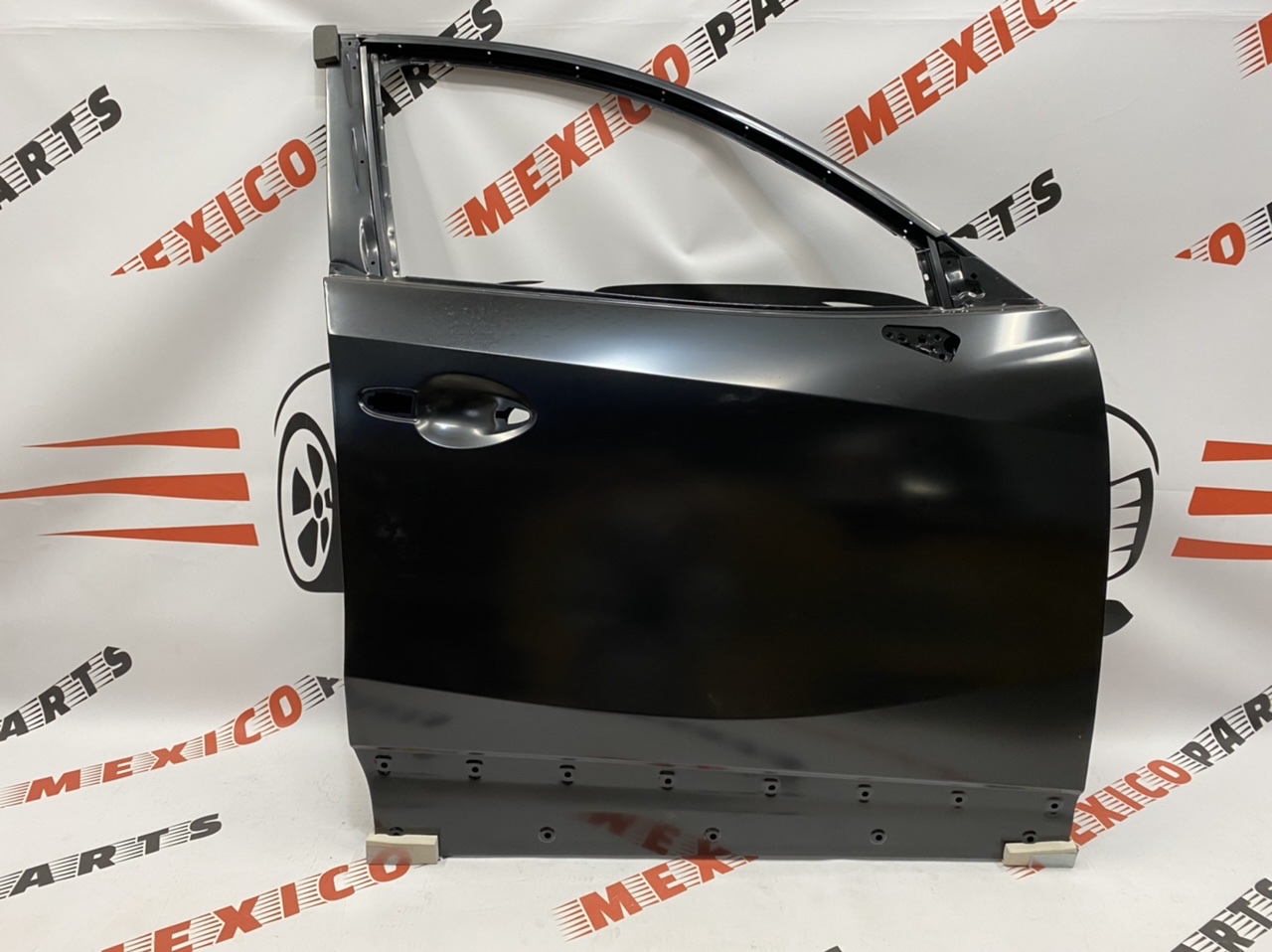 Двері передні праві Mazda CX-5 2012-2016  (KDY35802XK), аналог