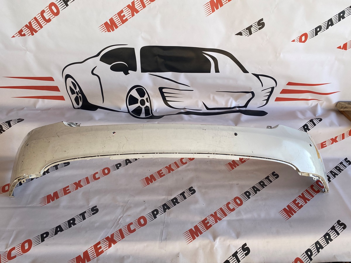 Бампер задній оригінал б/в Tesla Model X 2015-2020 (1034804s05a)