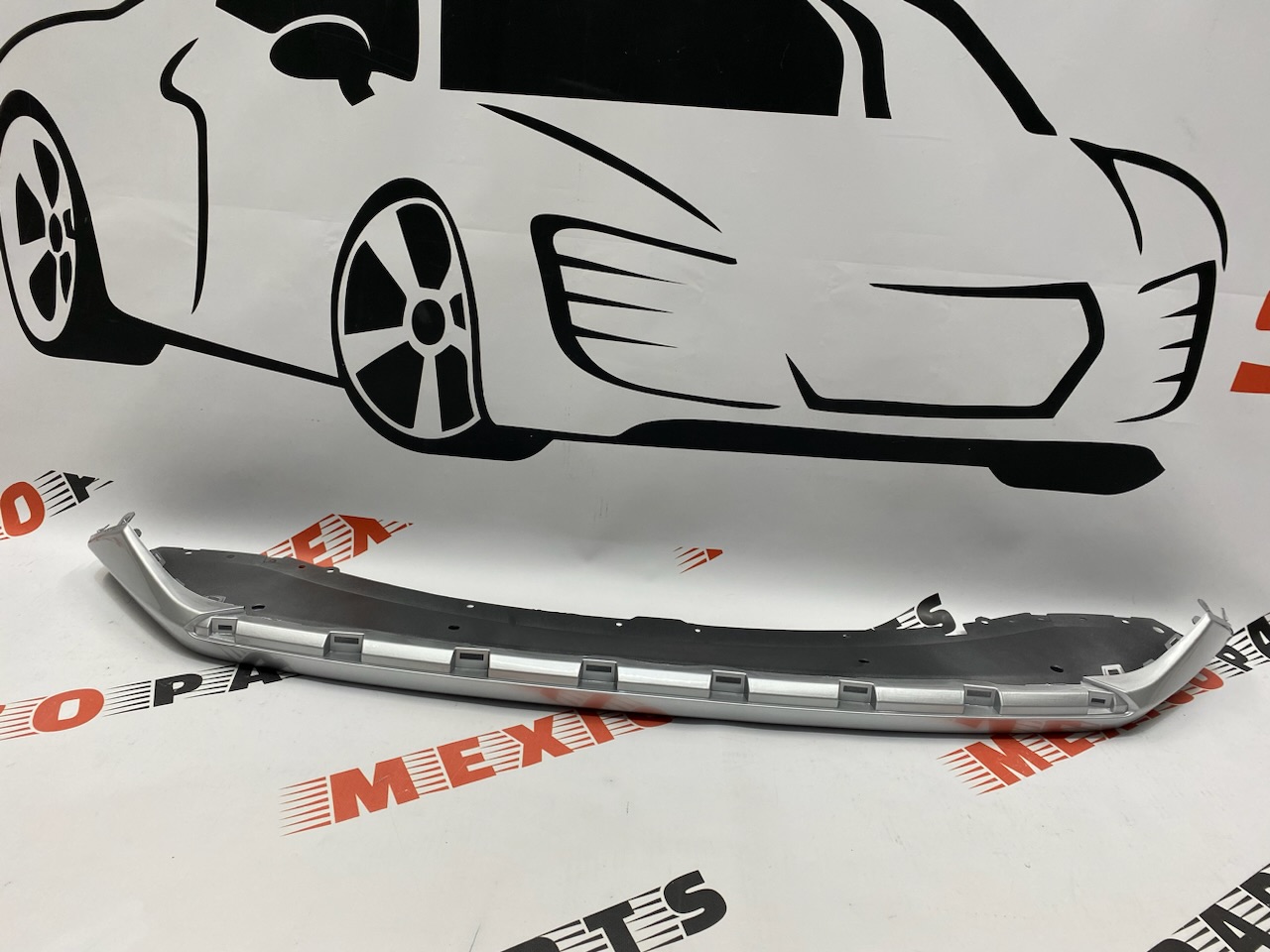 Губа переднего бампера серая Nissan X-Trail(Rogue) 2021- 2023 (62084-6RR0B), аналог