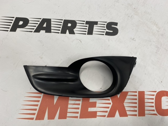 Рамка противотуманной фары левая EU Nissan Altima 2013-2015 (62257-3TU0B), аналог