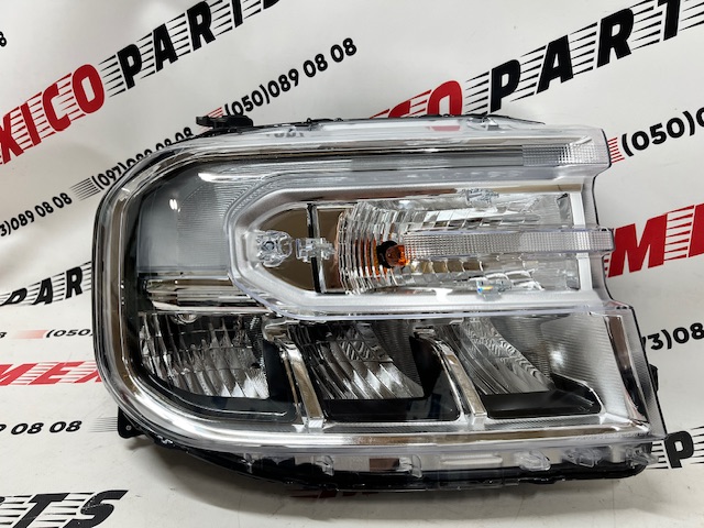 Фара правая LED Ford Maverick 2022-2024 (NZ6Z13008B), аналог